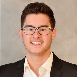 Meet your Posher, Adam